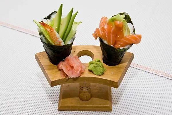 Natsu Sushi
