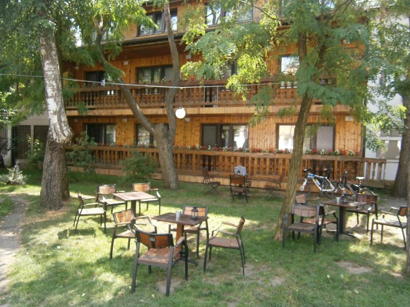 Mały Dworek Hotel