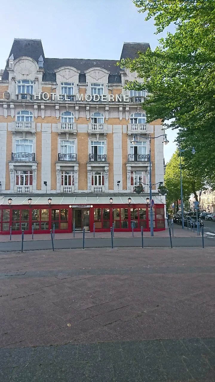 Hotel Moderne
