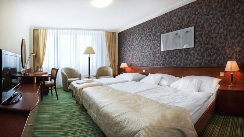 Apollo Hotel
