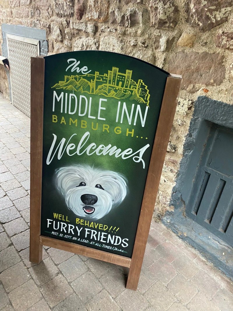The Middle Inn