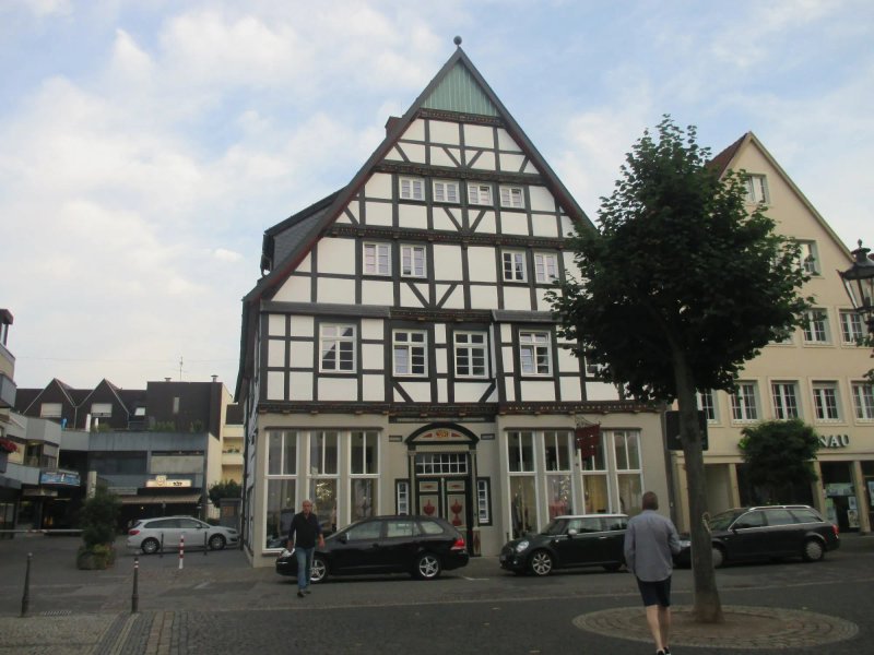 City Hotel