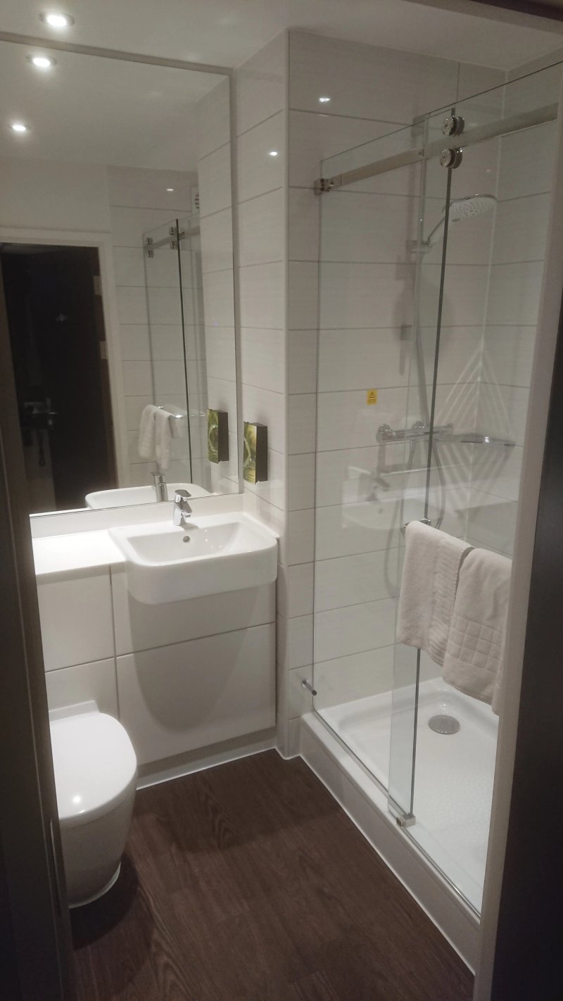 Premier Inn Bracknell (Twin Bridges) hotel