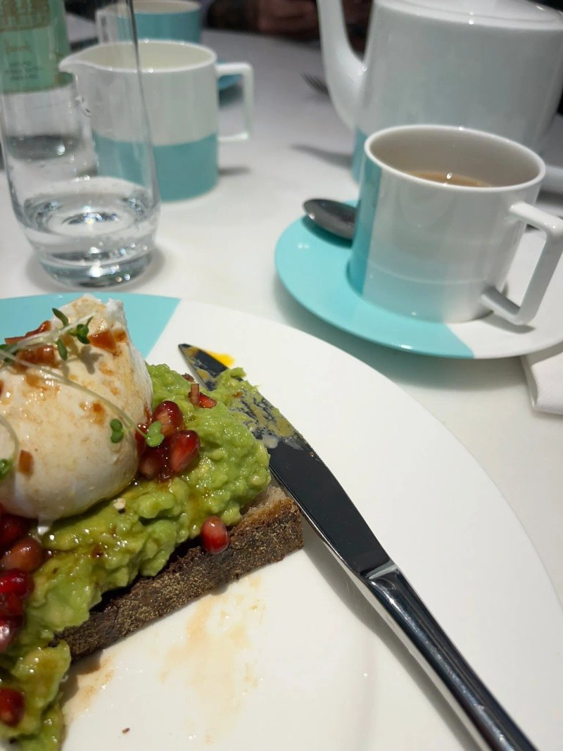Tiffany's Blue Box Cafe