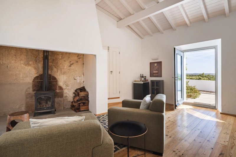 Imani Country House