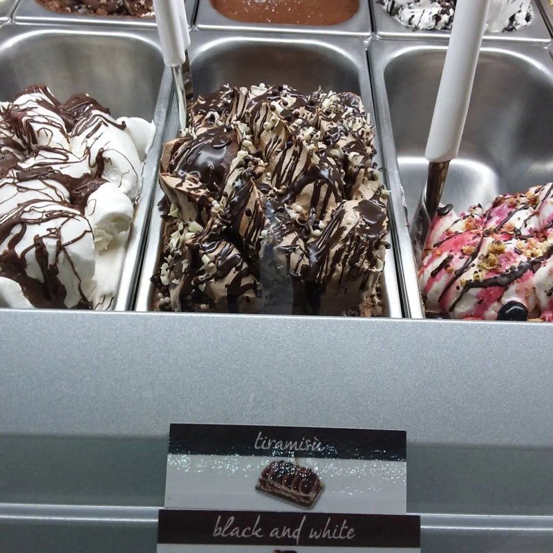 Crema & Cioccolato Gelateria Caffetteria