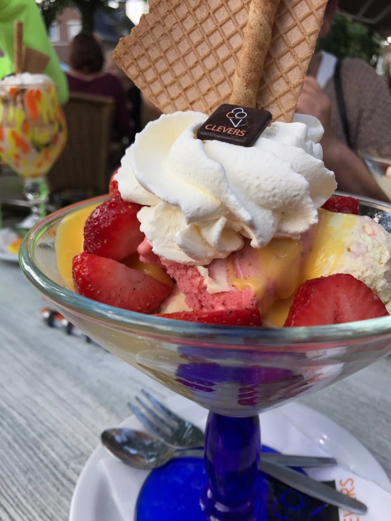 IJssalon Clevers Overloon