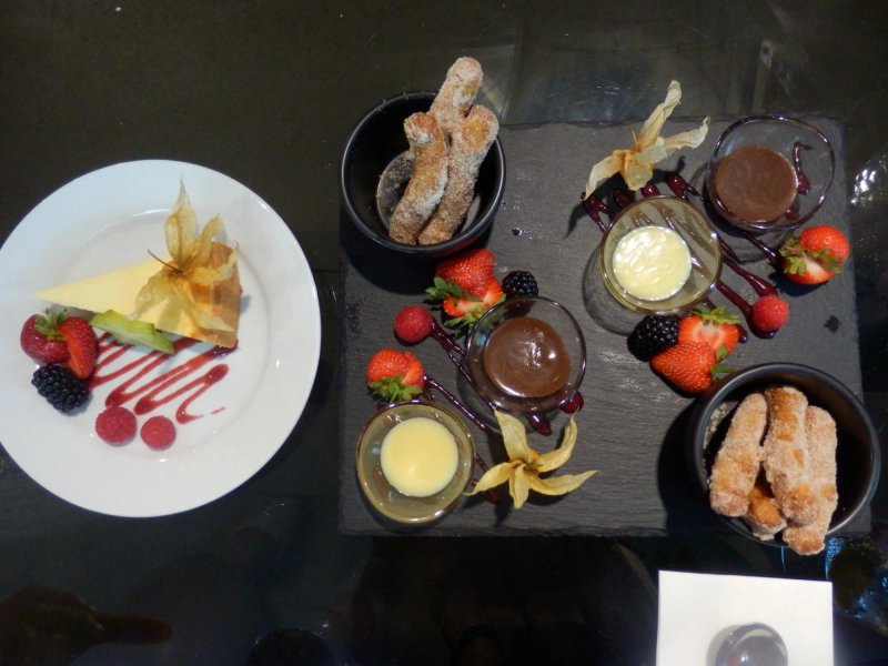 Nuvo Bar & Restaurant