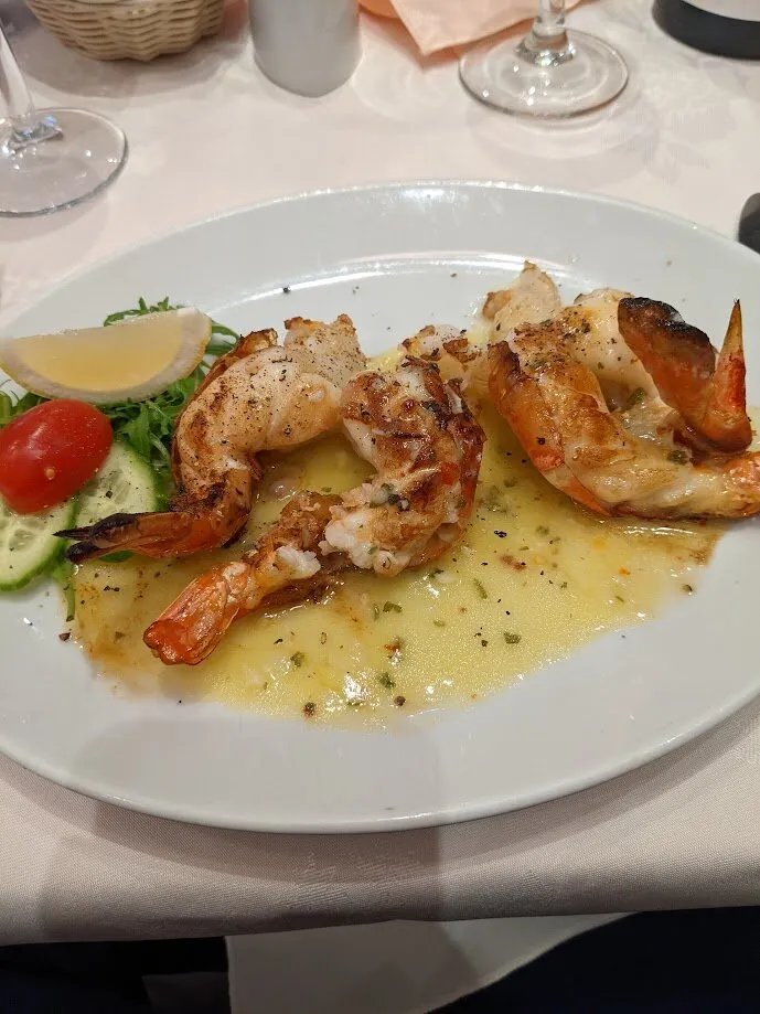 DA Ginos Italian Restaurant