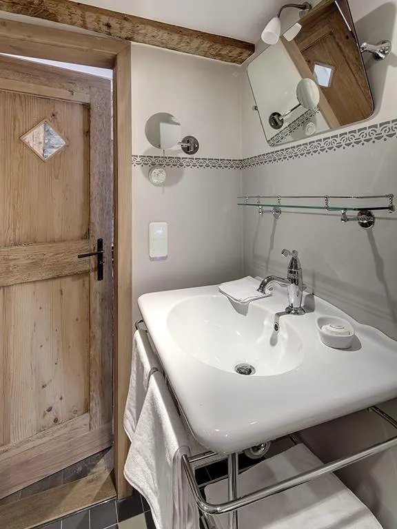 Adara Boutique  Hotel