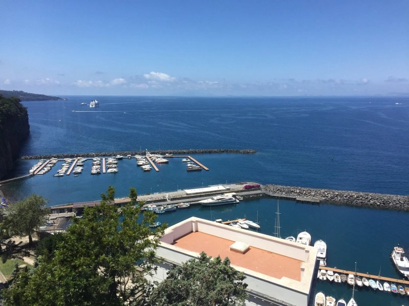Hotel Cosmomare