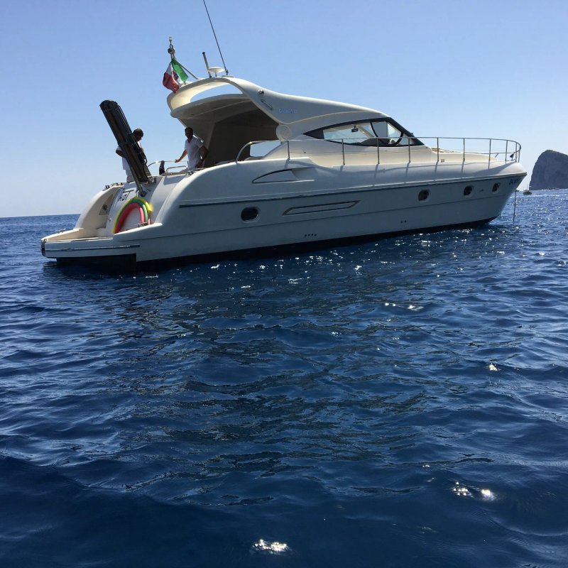Premium Boat Charter