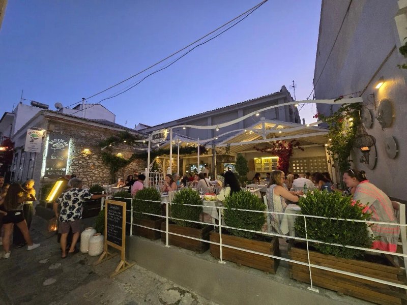 Basilikos Restaurant