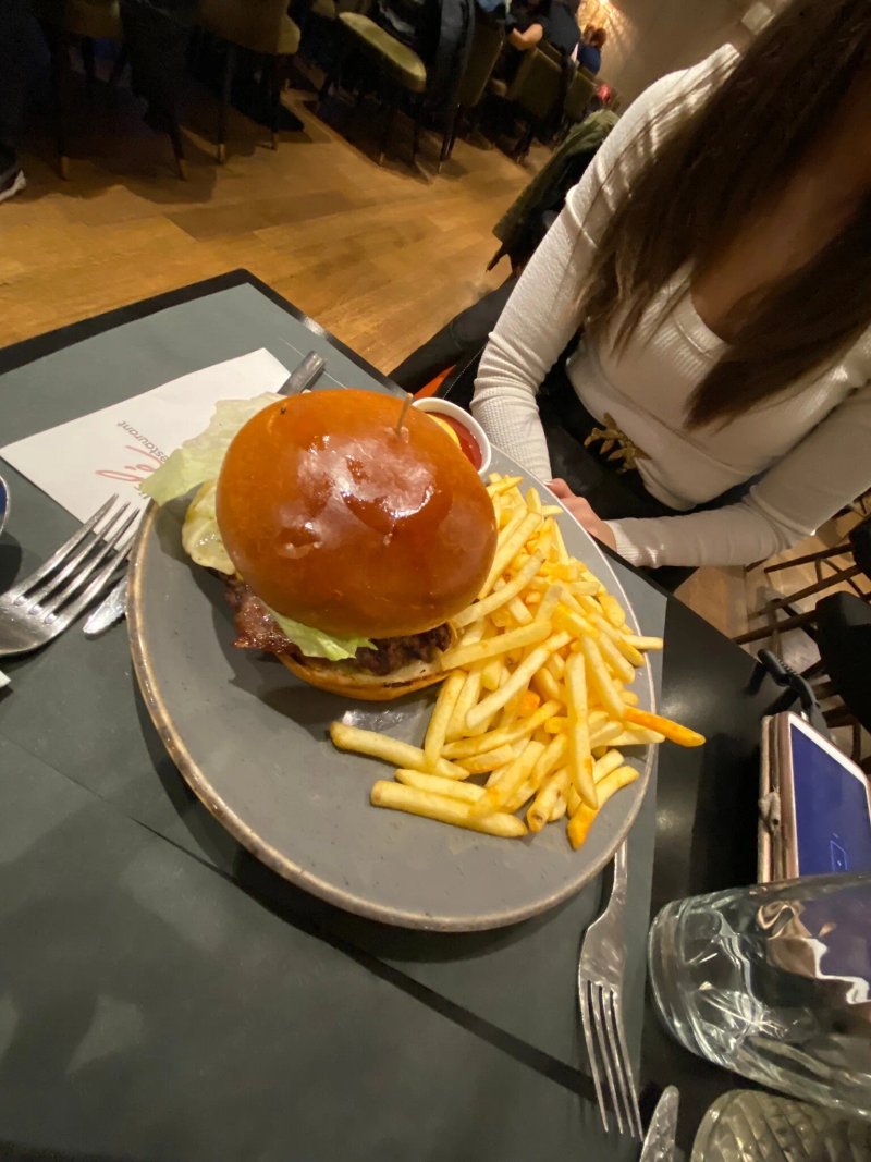 Public Cafe Restaurant Syntagma