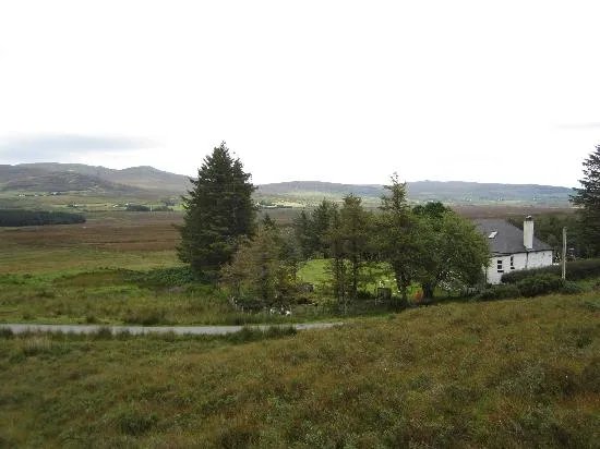The Red Red Robin Cottage