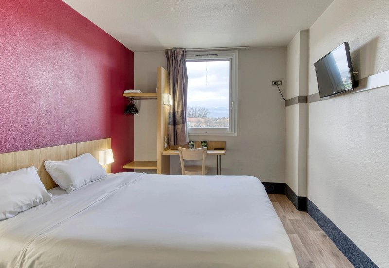 B&B HOTEL Clermont-Ferrand Gerzat