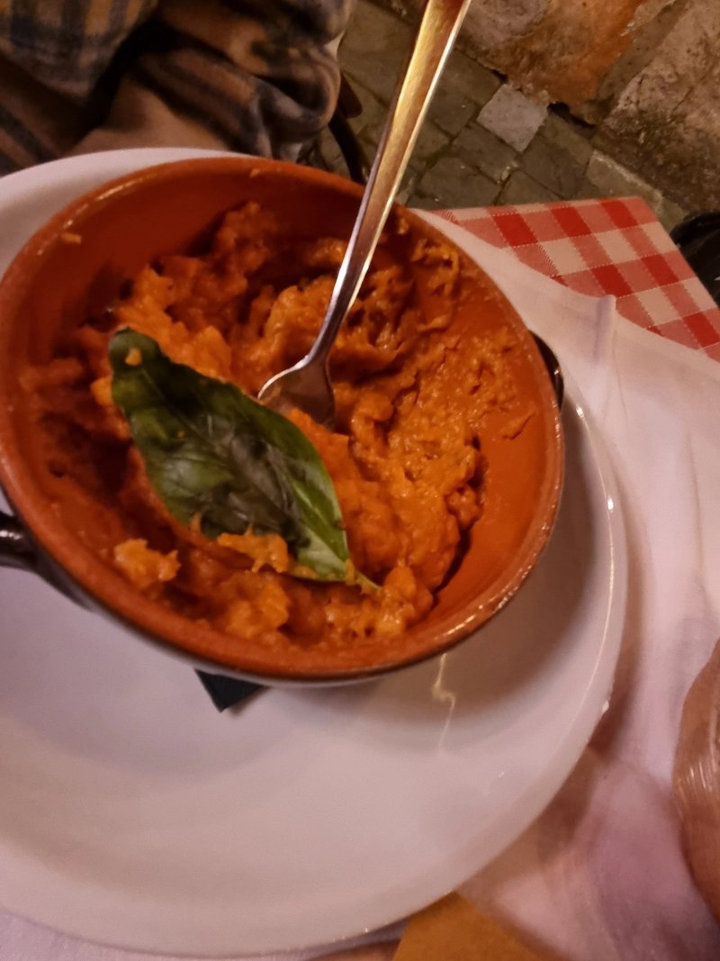 Pizzeria Trattoria  La Buca