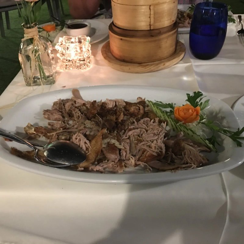 Ling's International Restaurant