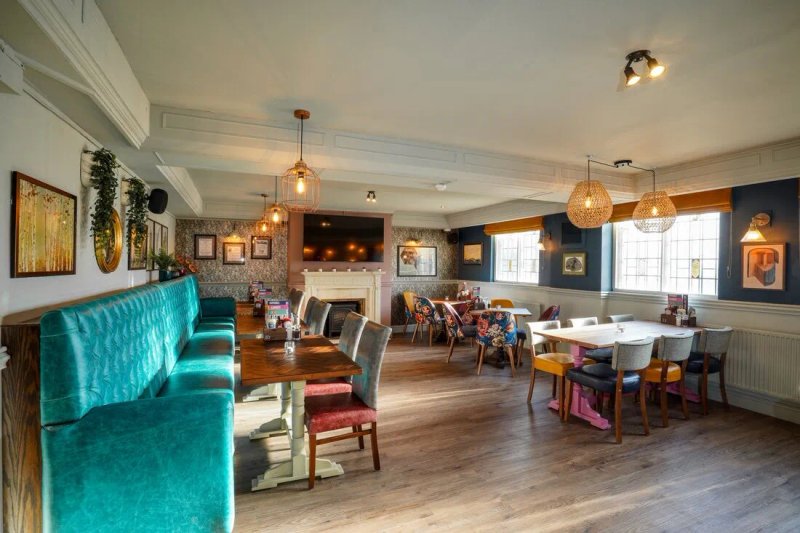 Woodman Inn