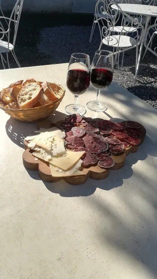 L'Auberge du Caviste