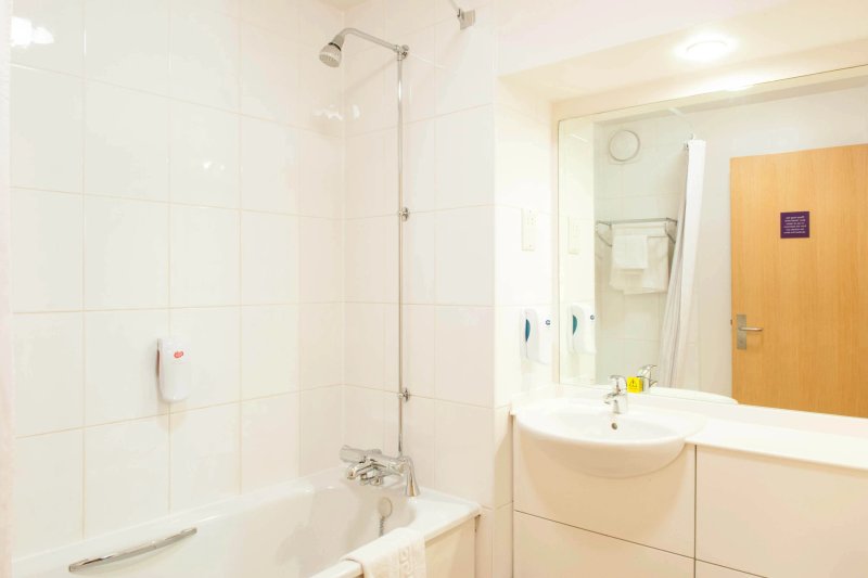Premier Inn East Midlands Airport Hotel