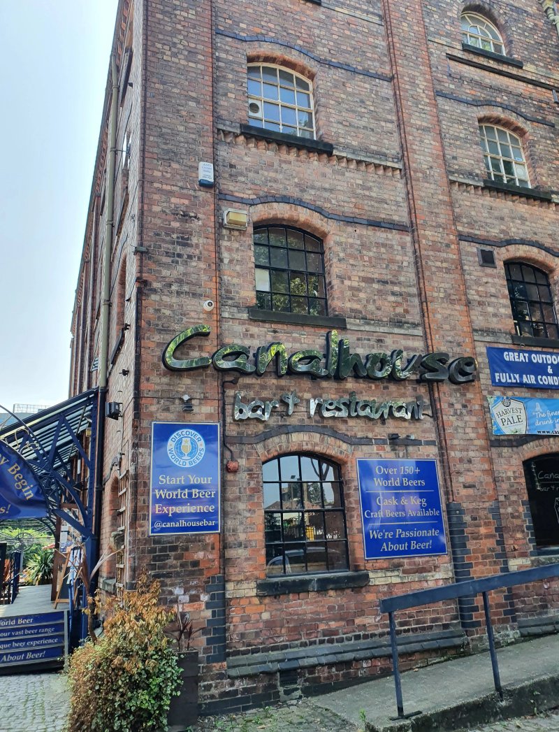 The Canalhouse Bar