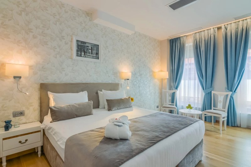 New Era Hotel Old Town