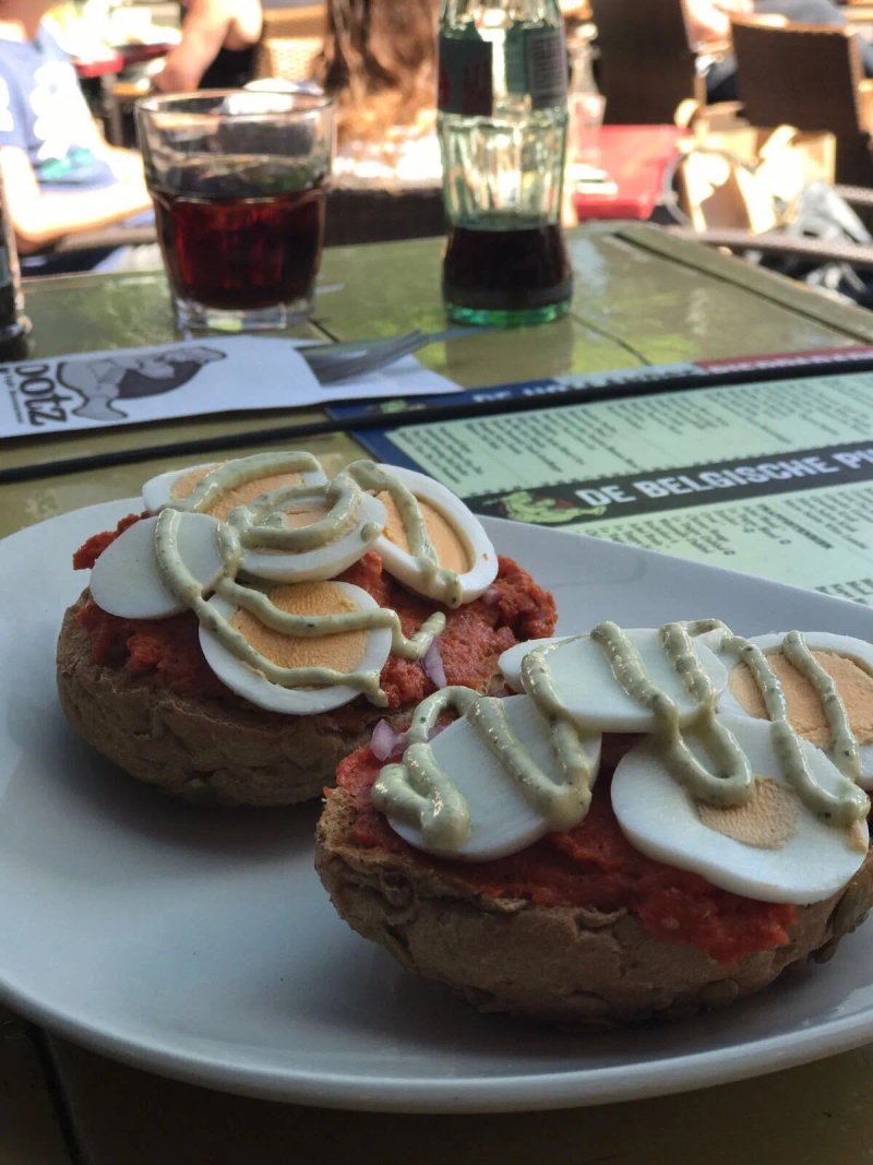 Cafe Restaurant Rootz