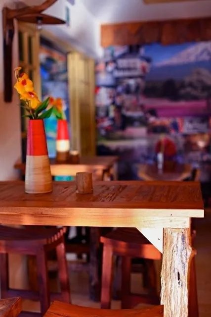 Noi Sushi Japanese Cuisine & Lounge