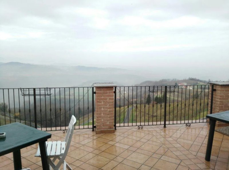 Agriturismo All'Ombra del Castello