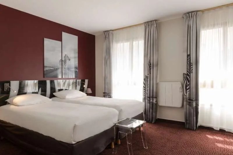 Hôtel Le Cardinal Rueil Centre