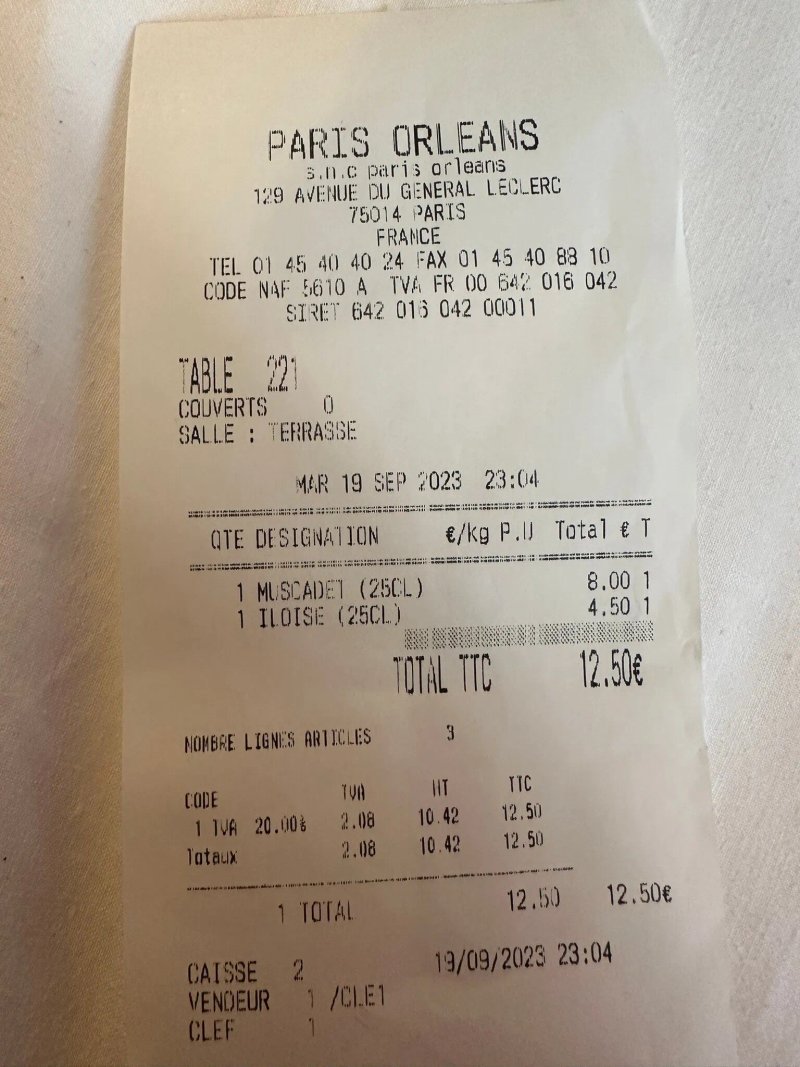 Le Paris Orleans Cafe