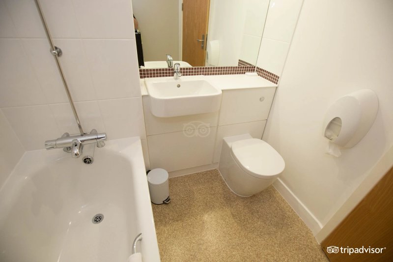 Premier Inn London Ealing Hotel