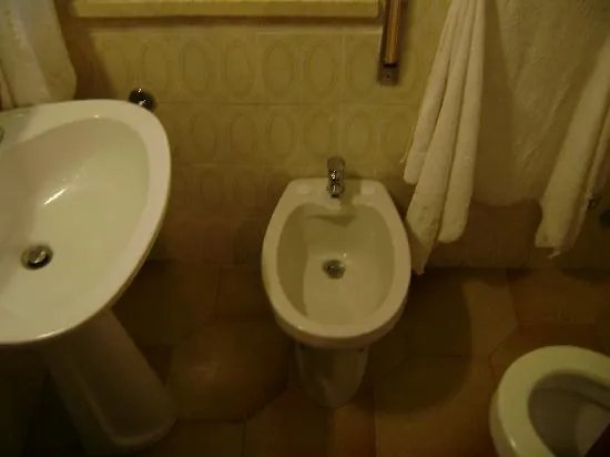 Holiday Hotel