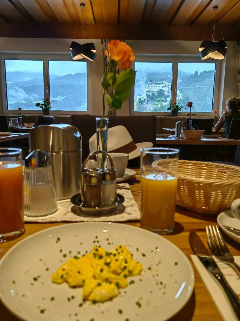 Berghotel Garni Burgblick
