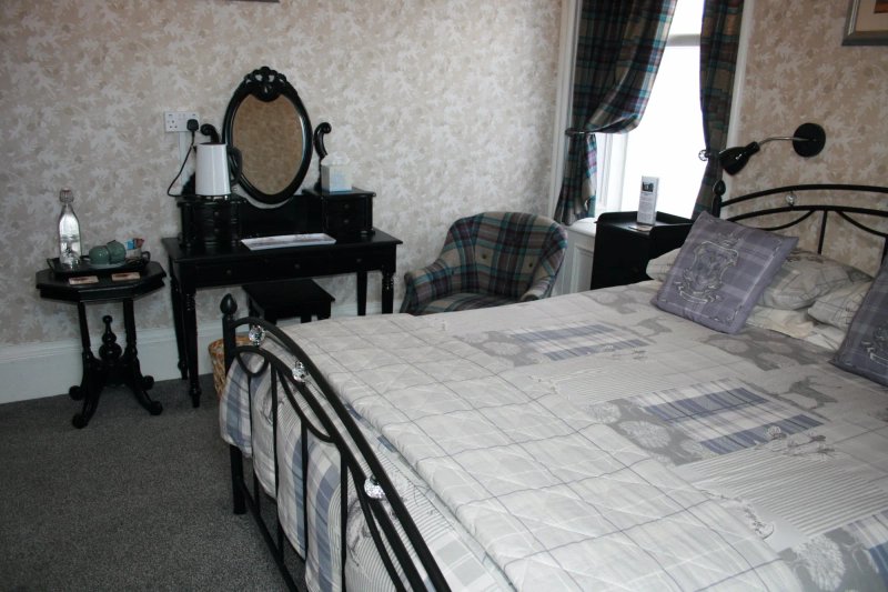 Ardmeanach House