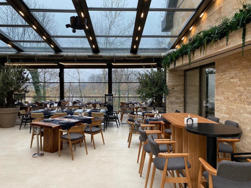 Zaitoone Restaurant