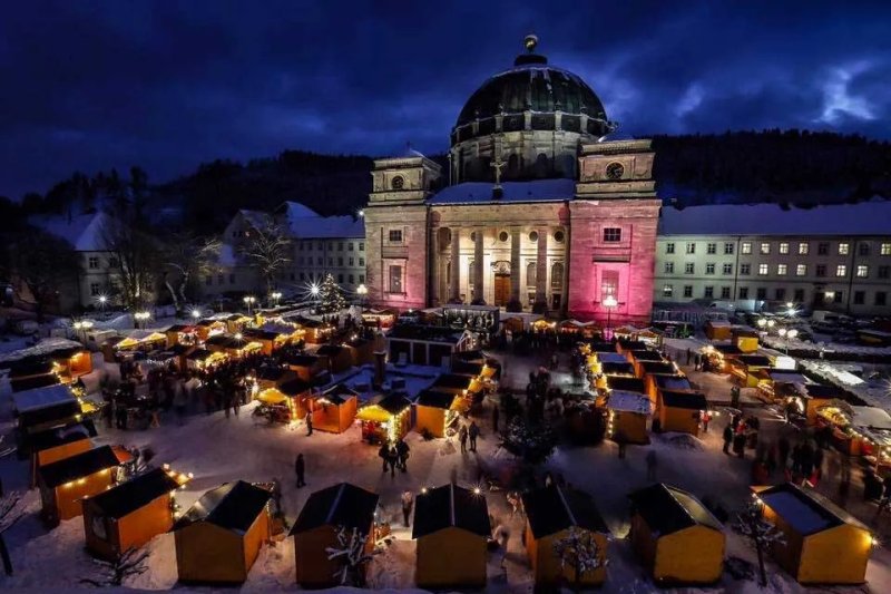 Dom Hotel
