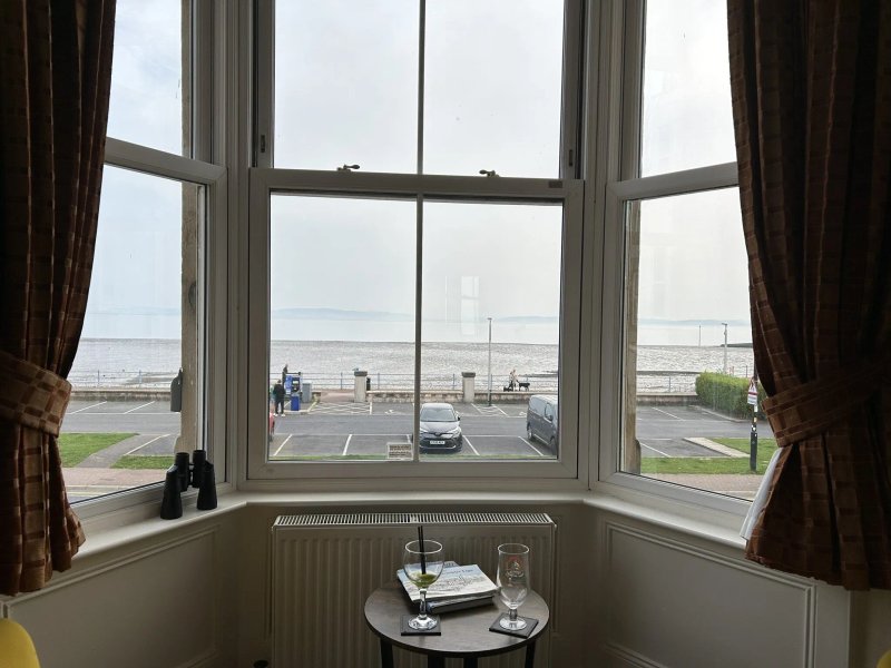The Crown Hotel