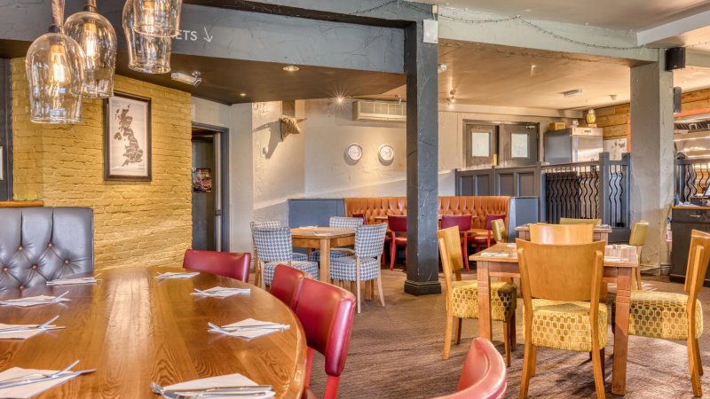 Premier Inn Basingstoke West (Churchill Way) Hotel