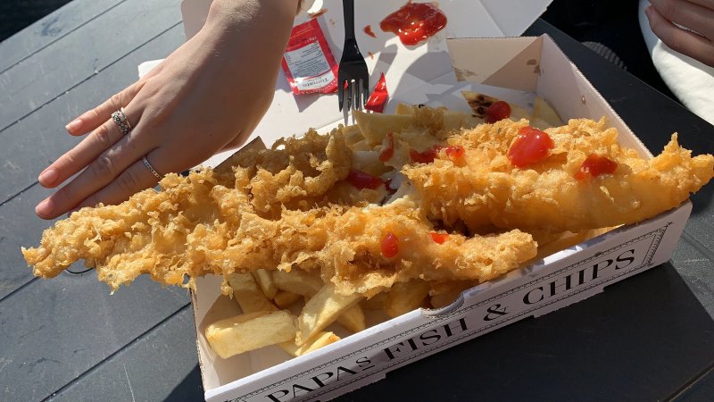 Papas Fish And Chips Scarborough Seafront