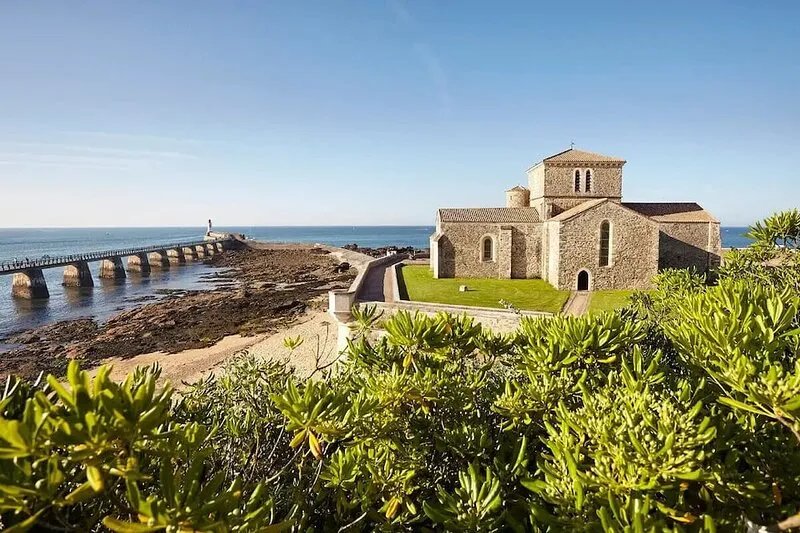 Maison Chaumoise proche Port & Plage