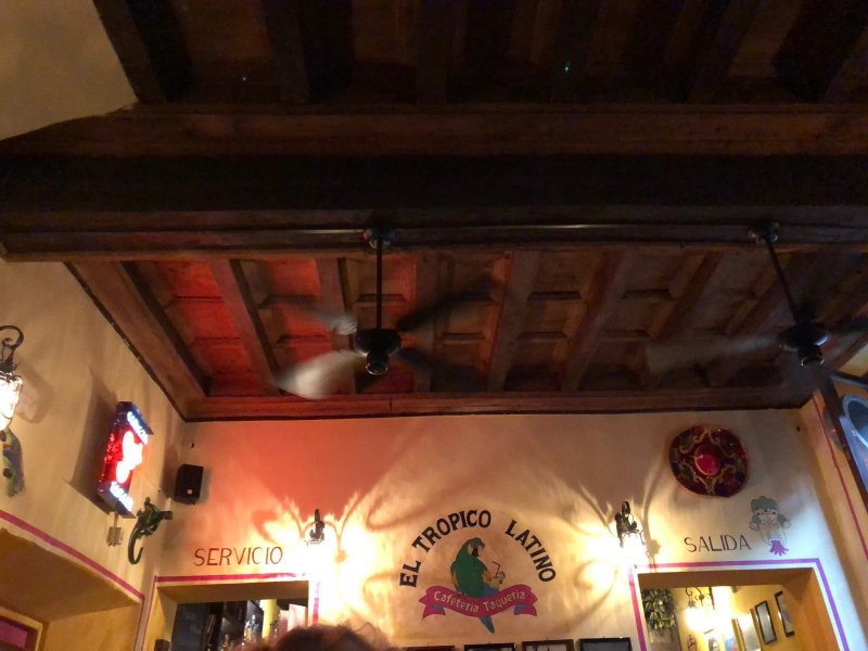 El Tropico Latino