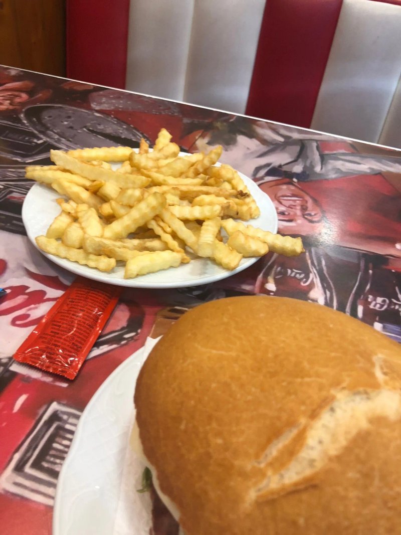 Mc Charly & Company