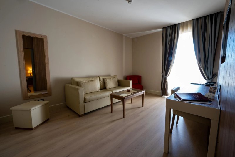 Hotel Mirasole International