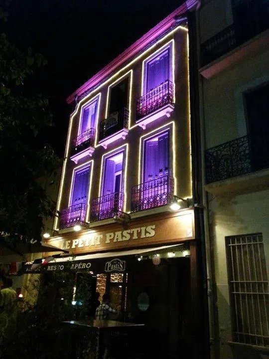 Le Petit Pastis
