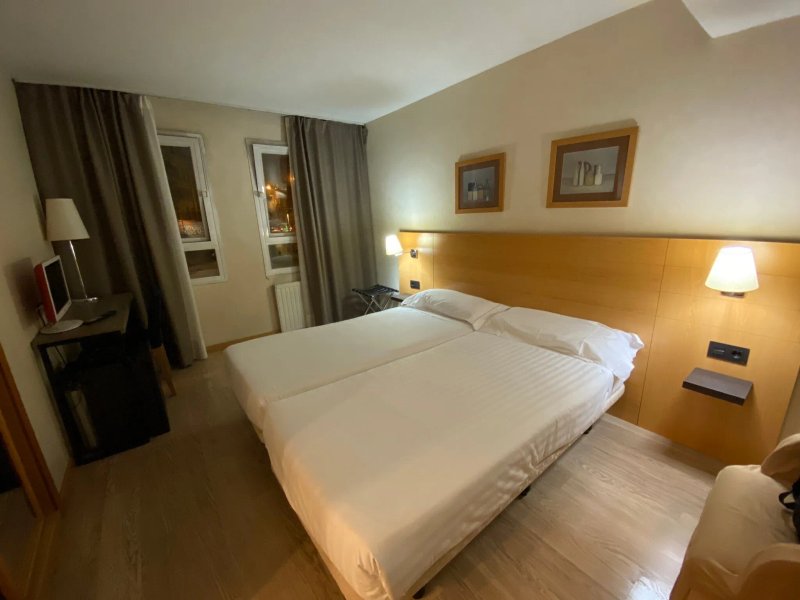 Hotel Infanta Mercedes