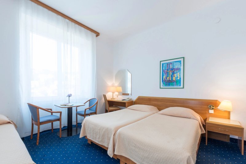 Hotel Komodor