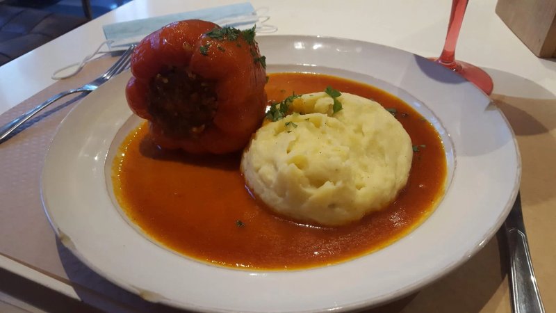 Birou Bar