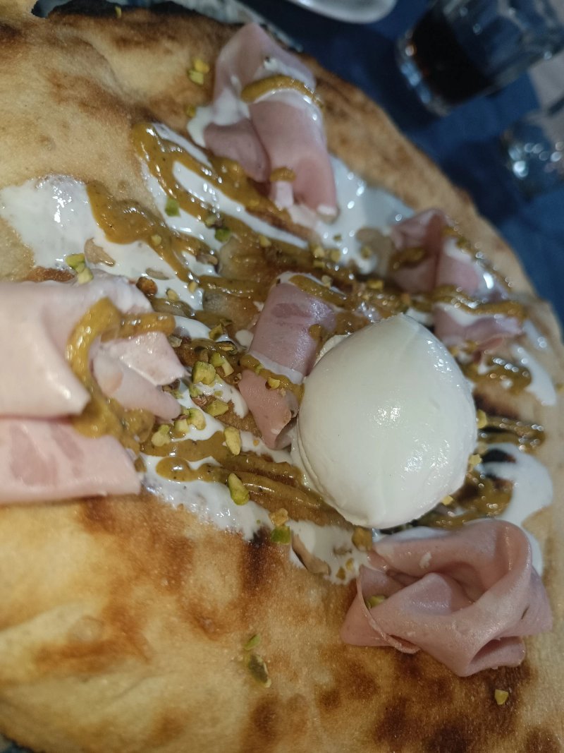 Kest'e..Pizzeria Friggitoria Verace Innovative Tortona
